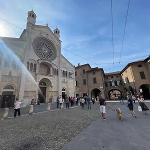 https://duomo-12.emilia-romagnahotels.net