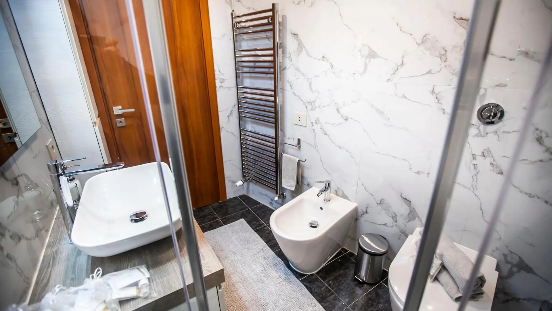 The Goose House Apartment Como